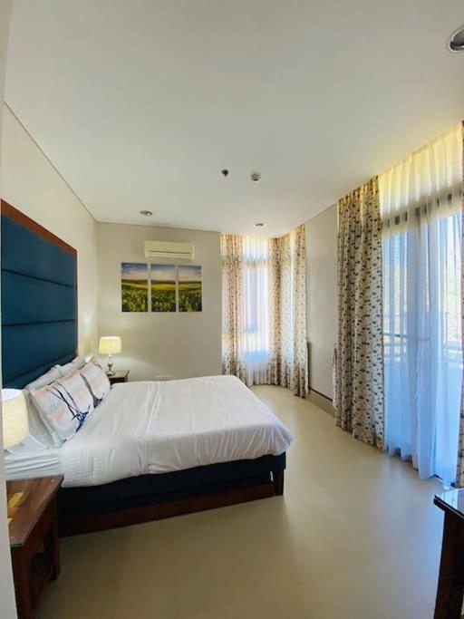 Anvaya Cove Penthouse Unit 10-2 Br. Lejlighed Morong  Eksteriør billede