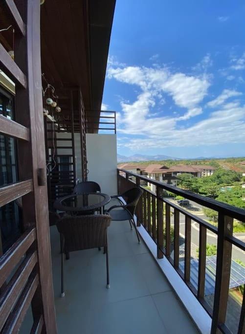 Anvaya Cove Penthouse Unit 10-2 Br. Lejlighed Morong  Eksteriør billede